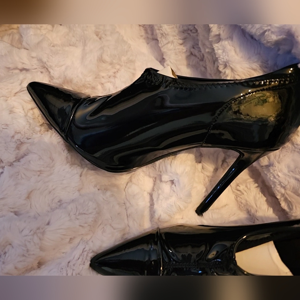 Patent leather black sz 10